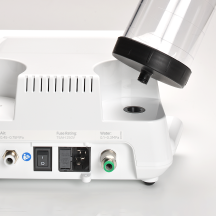 簡単に取り出せる注水ボトル